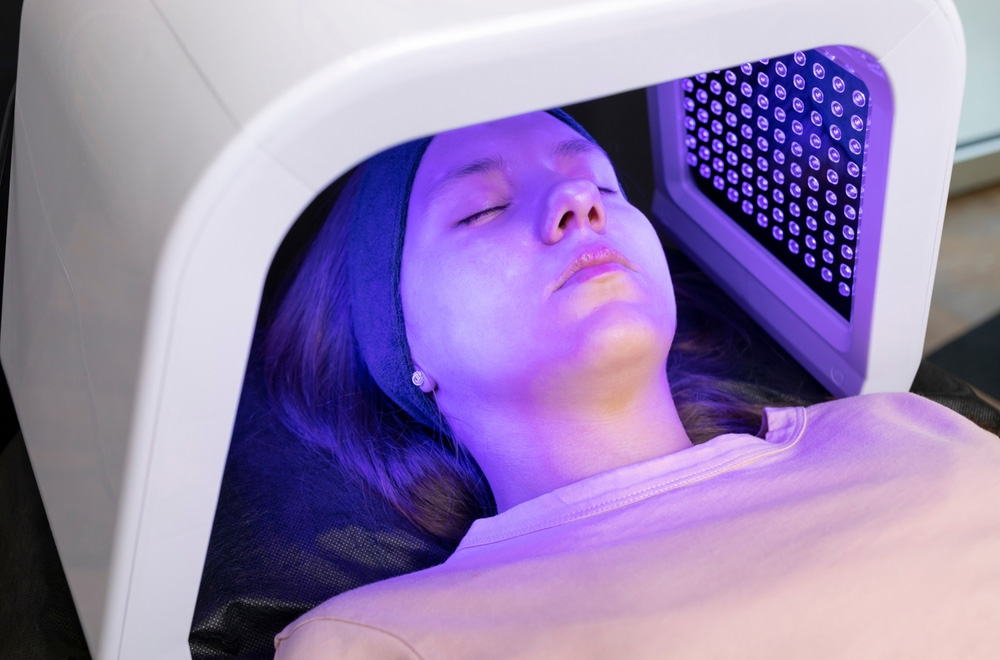 blue light therapy at LARC